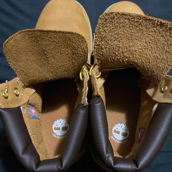 Timberland 6" Premium Waterproof Boots - Boys Youth - Size 6.5 M - LIKE NEW - Picture 4 of 8